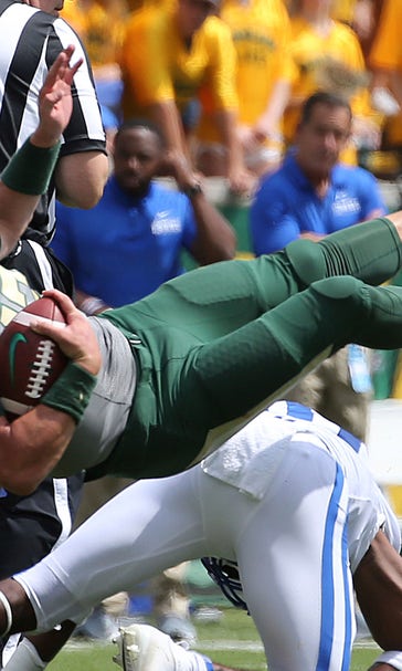 Harris 3 TDs in first start as Duke beats Baylor 40-27